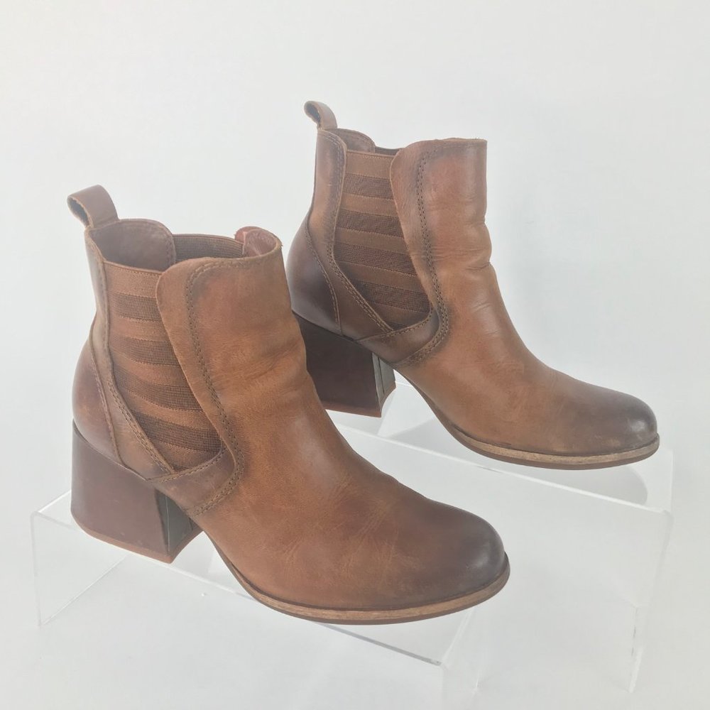 Kork-Ease Women's Albin Ankle Boots Size 6M British Tan Distressed Leather